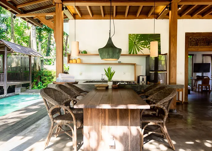 Villa De Ubud & *