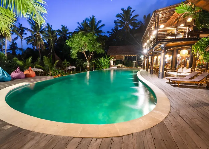 De Ubud & *